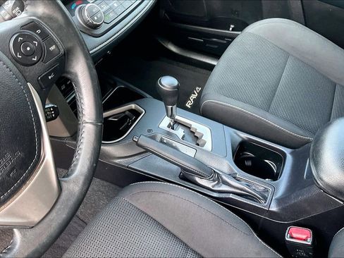 Used 2018 Toyota RAV4 XLE w/ Plus Extra Value Package image 15