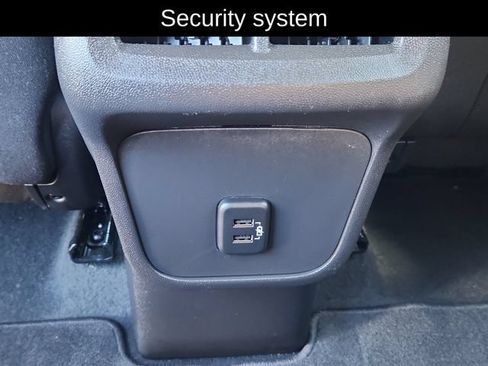 Used 2024 Chevrolet Equinox LT FWD image 27