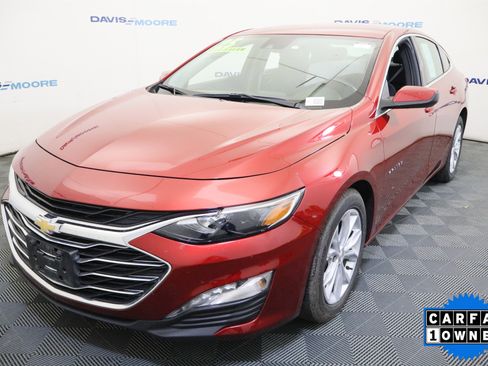 Used 2025 Chevrolet Malibu LT image 11