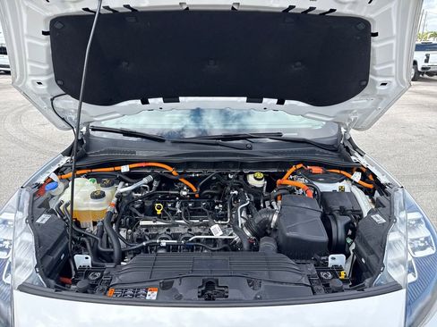 Used 2022 Ford Escape Titanium w/ Titanium Premium Package image 30