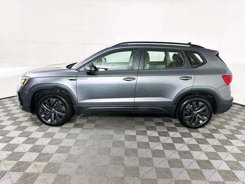 Used 2024 Volkswagen Taos S FWD image 6