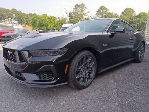 New 2026 Ford Mustang GT Premium w/ GT Performance Package RWD image 7