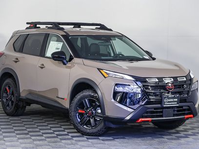 New 2025 Nissan Rogue SV