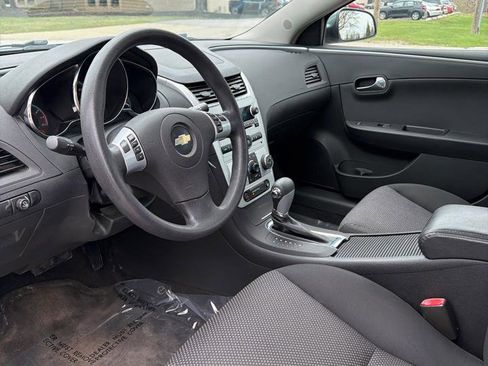 Used 2009 Chevrolet Malibu LT w/ Power Convenience Package image 9