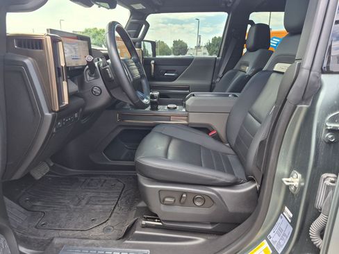 Used 2024 GMC Hummer EV 3X AWD/4WD image 17