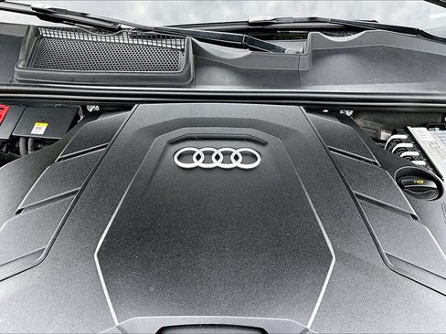 Used 2022 Audi Q7 3.0T Prestige AWD/4WD image 33