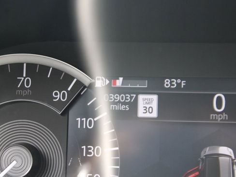 Certified 2022 Land Rover Range Rover Velar S image 16