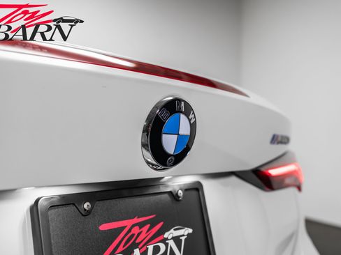 Used 2021 BMW M440i Convertible w/ Premium Package image 21