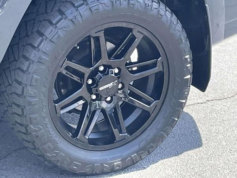 Used 2024 Toyota 4Runner SR5 Premium w/ Moonroof Package image 23