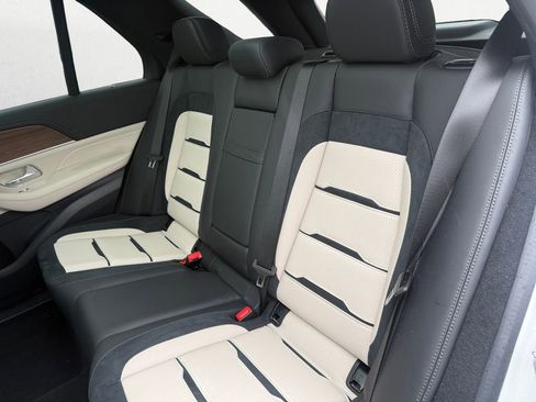 Certified 2025 Mercedes-Benz GLE 53 AMG 4MATIC image 13