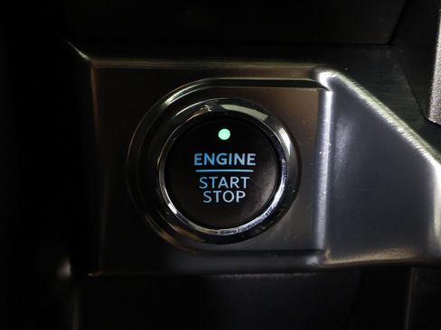 Used 2023 Ford F150 Lariat w/ Equipment Group 502A High AWD/4WD image 47