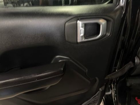 Used 2020 Jeep Gladiator Sport w/ Quick Order Package 24S image 24