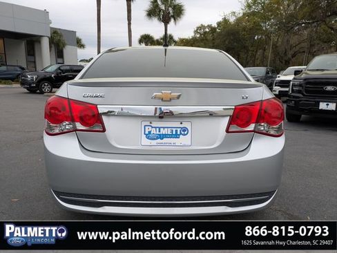 Used 2014 Chevrolet Cruze LT w/ RS Package image 4