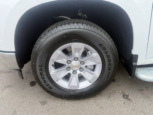 Used 2025 Chevrolet Silverado 1500 W/T RWD image 19