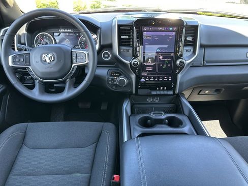 Certified 2025 RAM 1500 Big Horn AWD/4WD image 10