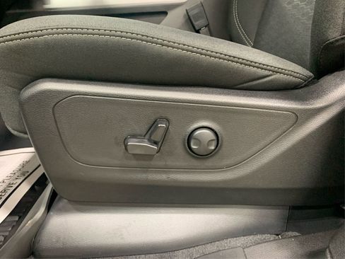 Used 2025 RAM 1500 Big Horn image 18