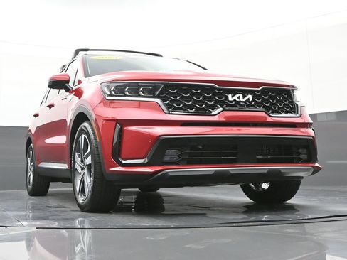 Used 2023 Kia Sorento SX Prestige w/ Panoramic Sunroof Package image 60