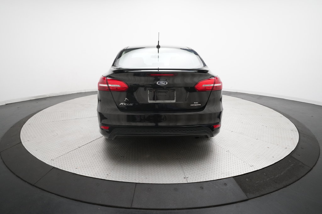 Used 2016 Ford Focus SE w/ SE Sport Package FWD image 23