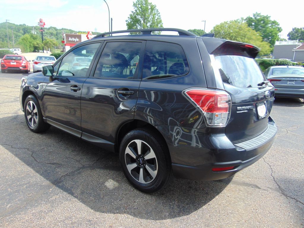 Used 2018 Subaru Forester 2.5i Premium AWD/4WD image 8