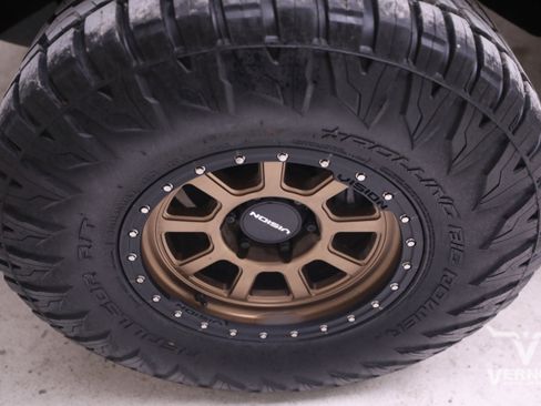 Used 2023 Chevrolet Colorado Trail Boss w/ Technology Package image 30