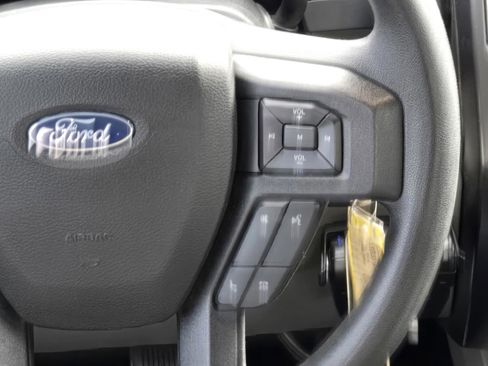 Used 2020 Ford F150 XLT image 19
