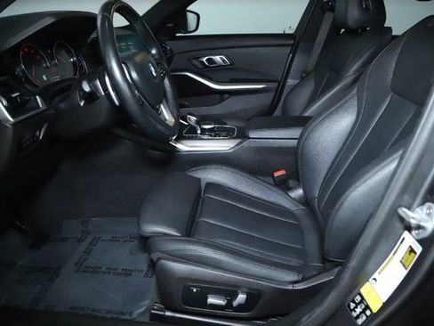 Used 2020 BMW 330i xDrive Sedan w/ Parking Assistance Package image 31
