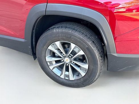 Used 2025 Chevrolet Equinox LT image 31