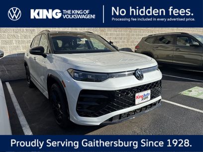 New 2026 Volkswagen Tiguan SE R-Line