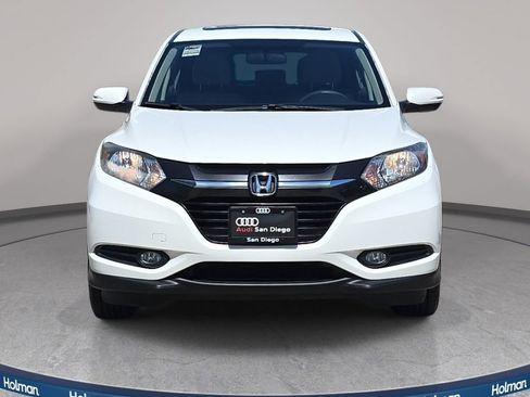 Used 2017 Honda HR-V EX image 3