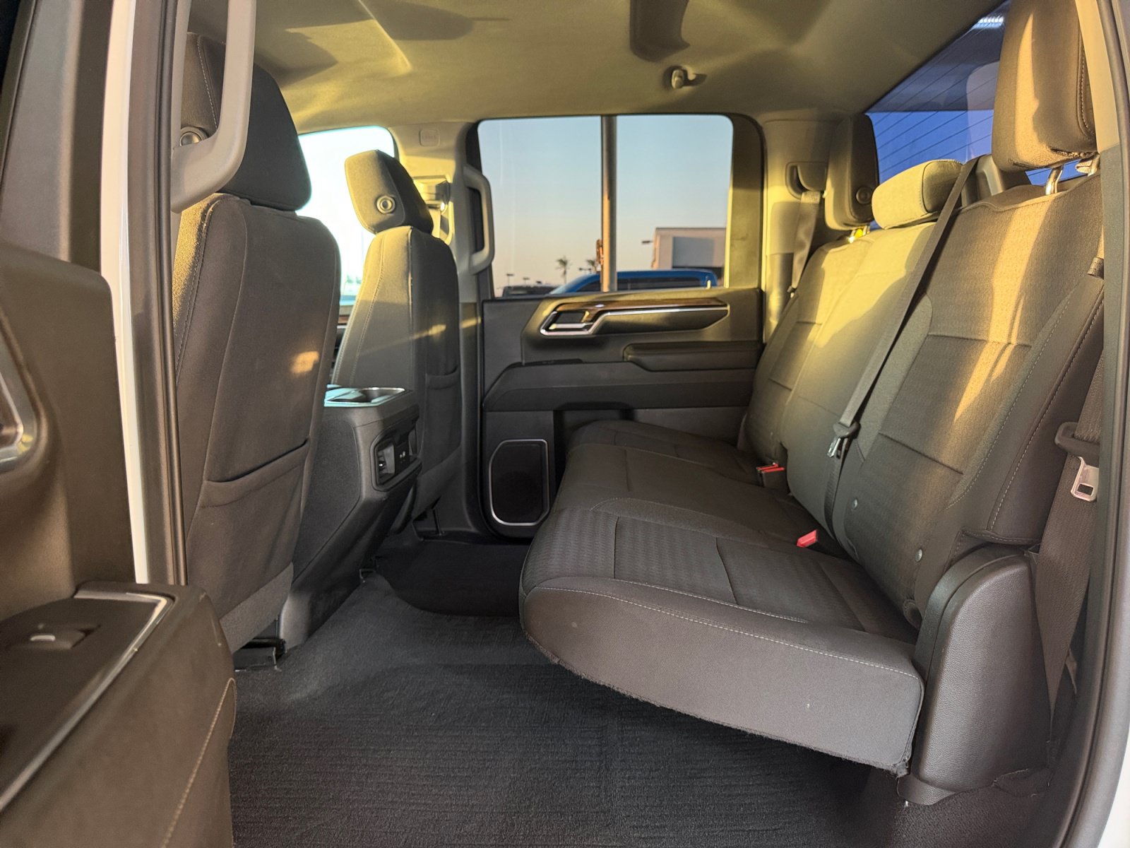 Used 2024 Chevrolet Silverado 2500 LT AWD/4WD image 25