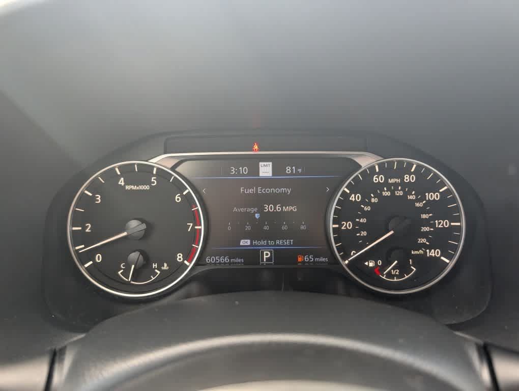 Used 2023 Nissan Altima 2.5 SL FWD image 12