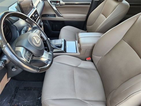 Used 2023 Lexus GX 460 Premium image 8