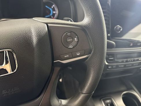 Used 2022 Honda Pilot Sport image 12