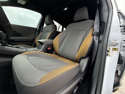 Certified 2025 Subaru Crosstrek 2.5i Sport w/ Crosstrek Mirror Package image 11