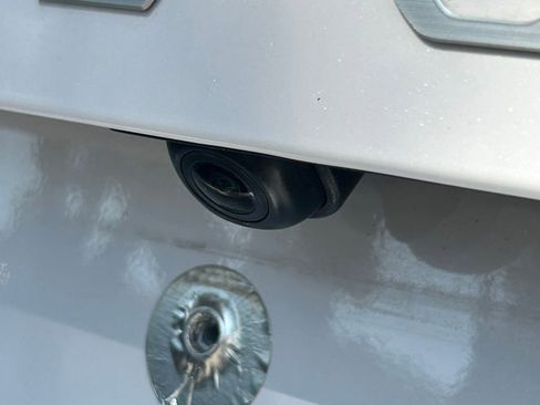 Used 2024 Kia Telluride S image 39