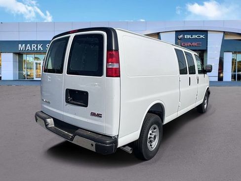 New 2025 GMC Savana 2500 Extended w/ Driver Convenience Package image 6