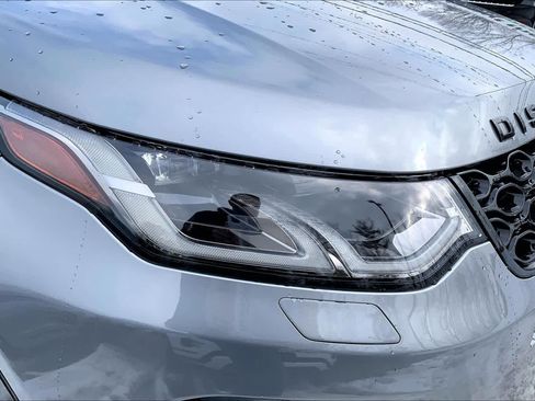 Used 2025 Land Rover Discovery Sport Dynamic SE image 26