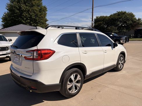 Used 2023 Subaru Ascent Premium w/ Convenience Package AWD/4WD image 7