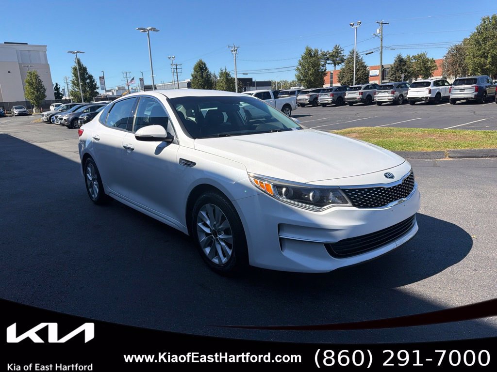 Used 2017 Kia Optima EX FWD image 5