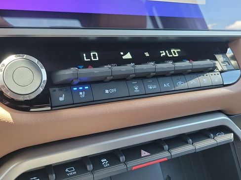 New 2026 Toyota Tundra 1794 Edition AWD/4WD image 18