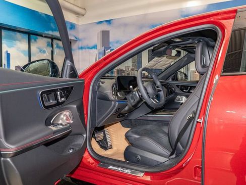 New 2026 Mercedes-Benz E 53 AMG e 4MATIC Sedan image 13