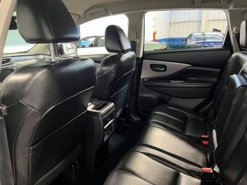 Used 2023 Nissan Murano SV AWD/4WD image 18