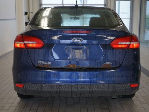 Used 2017 Ford Focus SEL w/ Cold Weather Package FWD image 12