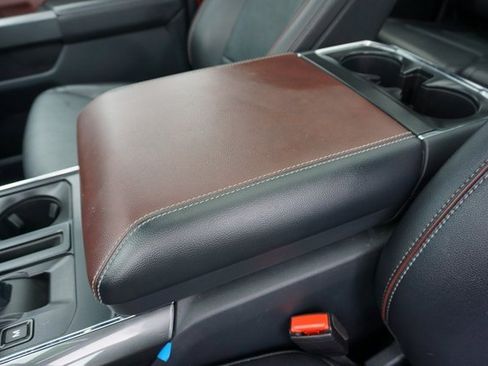 Used 2022 Ford F150 Lariat image 30