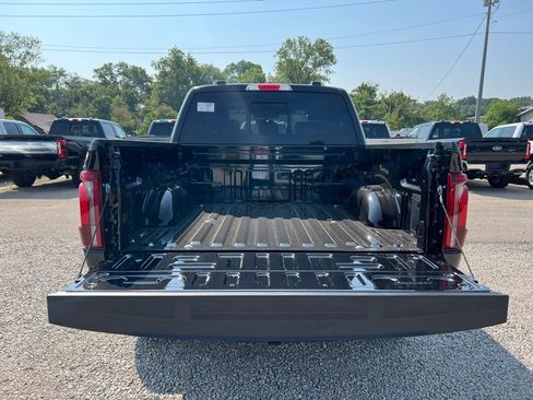 New 2025 Ford F150 Lariat w/ Equipment Group 502A High image 17