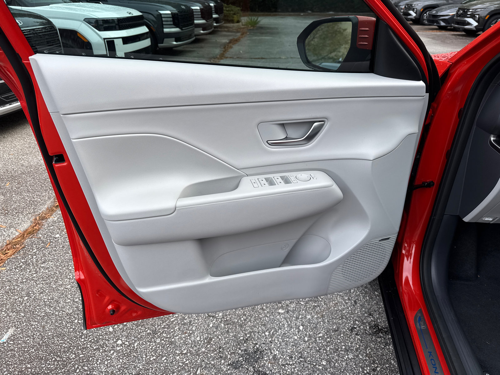New 2026 Hyundai Kona Limited FWD image 10