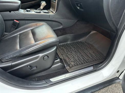 Used 2016 Jeep Grand Cherokee Limited image 12