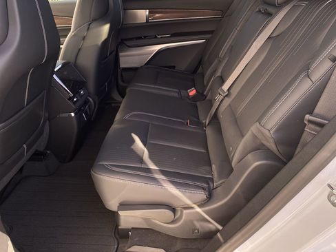 New 2026 Cadillac Vistiq Sport w/ LPO, Premium Carpet Package image 36