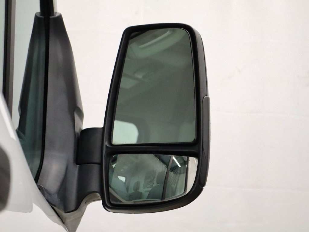 Used 2015 Ford Transit 250 148 Medium Roof RWD image 14