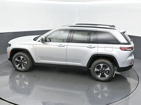 New 2024 Jeep Grand Cherokee Limited 4xe AWD/4WD image 45